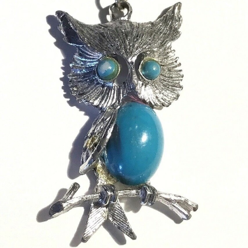 Vintage c1960 Figural Owl Pendant Necklace